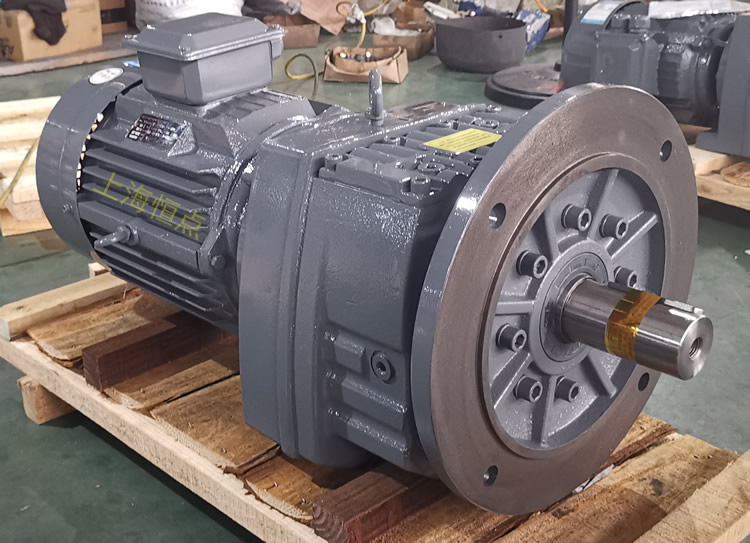 RF87減速機，立式安裝，輸入配電機，實物照片如下