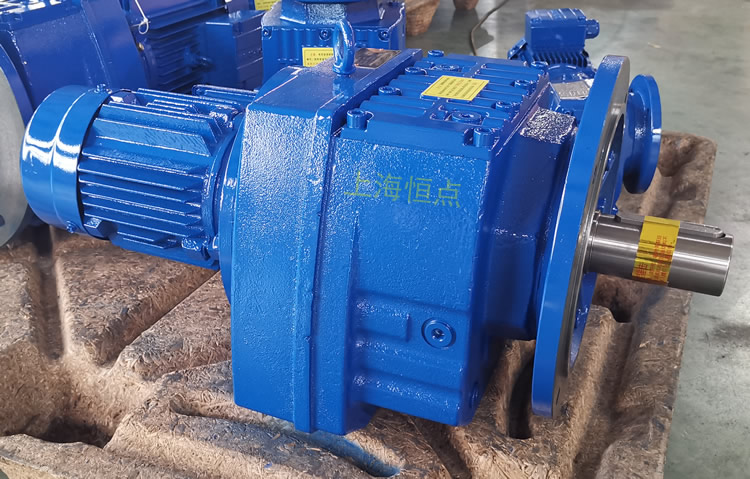 RF87減速機，立式安裝，輸入配電機，實物照片如下