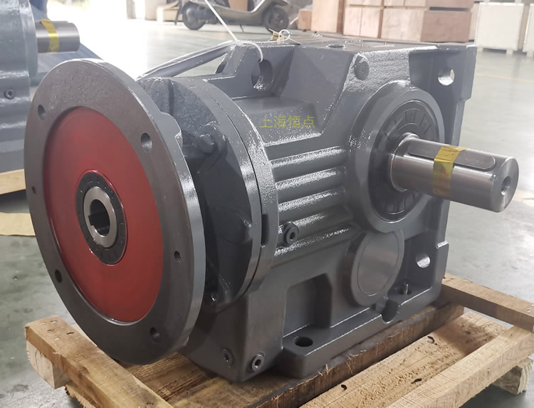 K97減速機，輸入配電機法蘭端蓋，右輸出單軸，實物圖如下